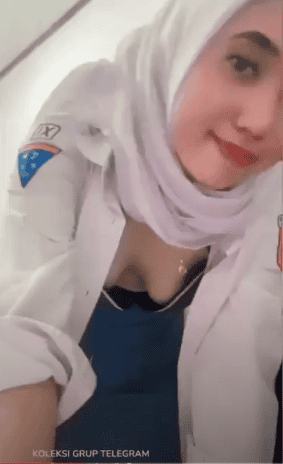 Cewe Bohay Cewe SMA Bermain Otong di Apart Terbaru